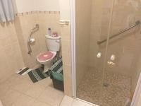 Lovelor Bachelor Apartment in a Tranquil Retirement Village