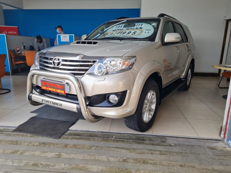 Gold Toyota Fortuner 3.0 D-4D R/Body with 198344km available now!