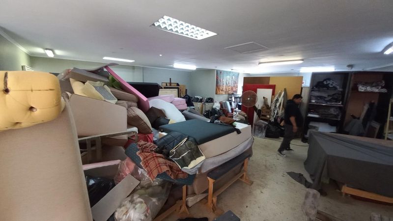 Mini units for sale in Rosenpark - Tyger valley