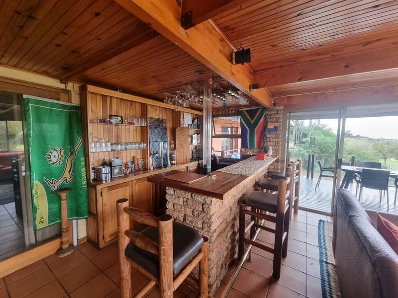 House Share in Welgemoed-Stunning Views-Fully Furnished / Serviced 4 Single Professionals