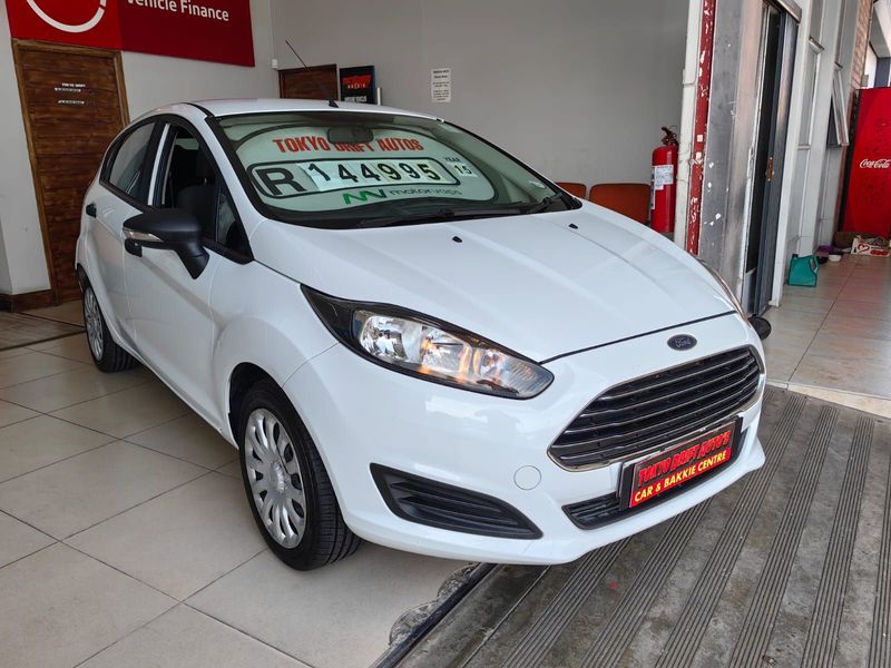 2015 Ford Fiesta 1.4 Ambiente for sale! PLEASE CALL ABE&#64;0795599137
