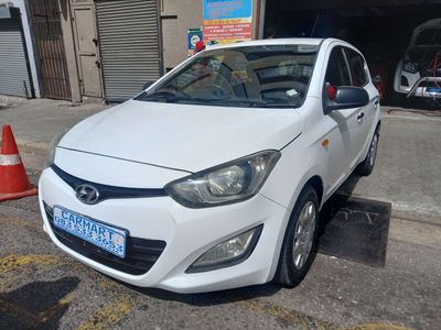 2015 Hyundai i20 1.2 Fluid for sale!