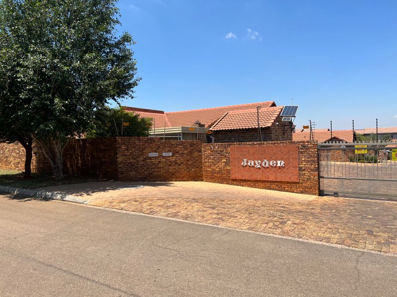 Property for sale in Centurion, Rooihuiskraal North