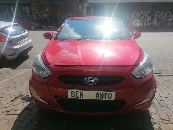 Hyundai accent deals for sale gumtree