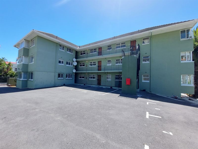 2 BEDROOM APARTMENT TO RENT IN SEA POINT