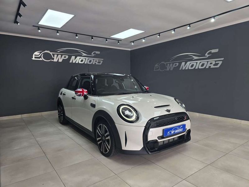 2023 MINI COOPER S 5DR A/T (F55)