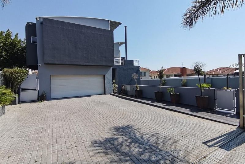 House for sale in Greenstone Hill, Edenvale
