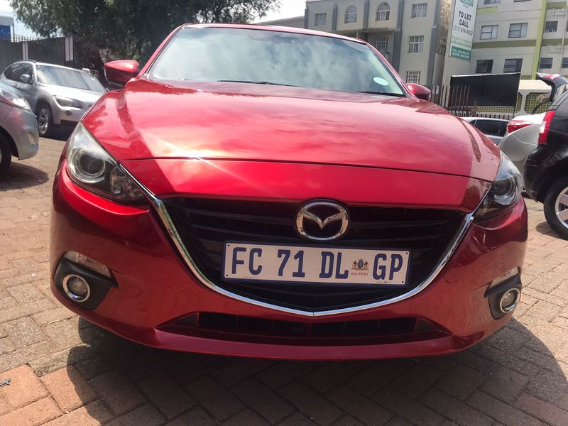 2016 Mazda Mazda3 Hatch 2.0 Astina AT, Burgundy with 1km available now!