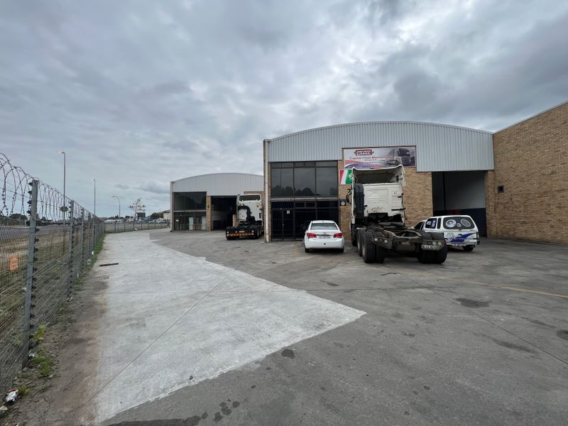 Warehouse to rent in Bellville South