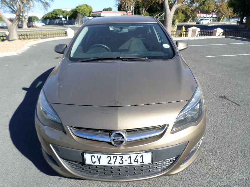 Opel Astra Sedan 1.4T Essentia, Brown with 135000km, for sale!