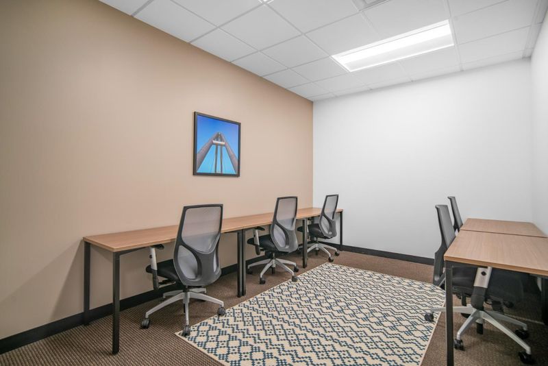 All-inclusive access to coworking space in Regus Southdowns Ridge Office Park