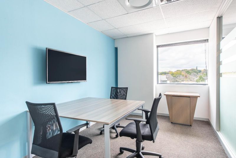 All-inclusive access to professional office space for 4 persons in Regus Brooklyn Bridge