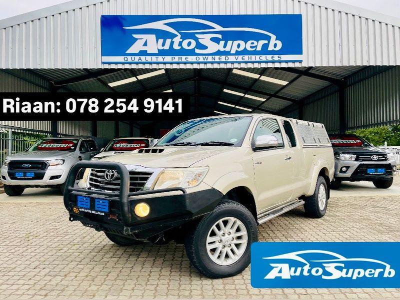 2013 Toyota Hilux 3.0 D-4D Raider Xtra Cab 4x4 (338 000km)