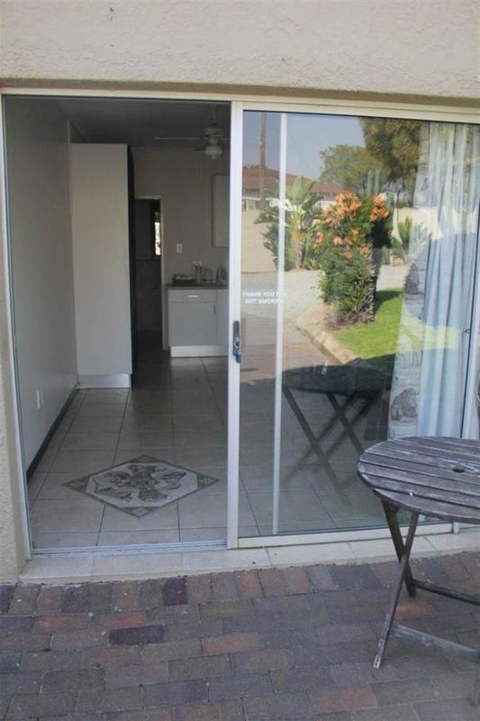 One Bed Cottage in Edenvale