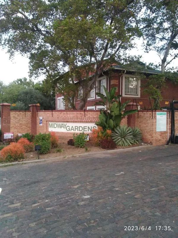 Townhouse for sale in Halfway Garden in Midrand