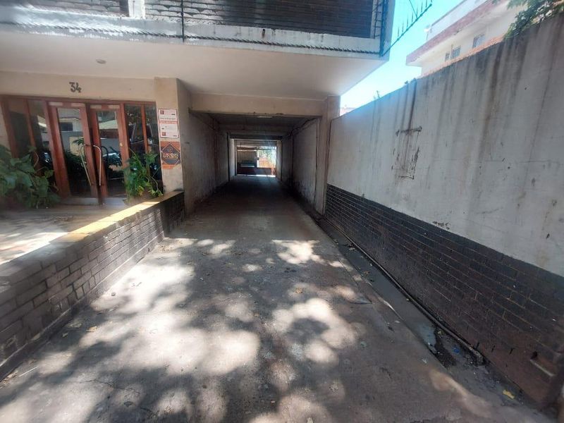 Spacious 3 bedroom unit for sale in Yeoville