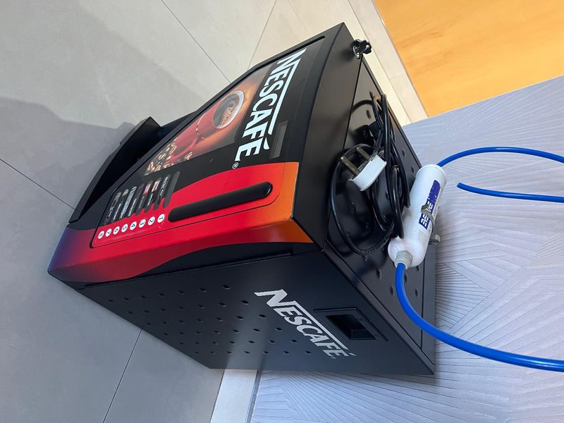 Nescafé Vending machine R12000 ONCO
