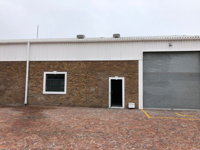 Newly Refurbished Warehouse To Let