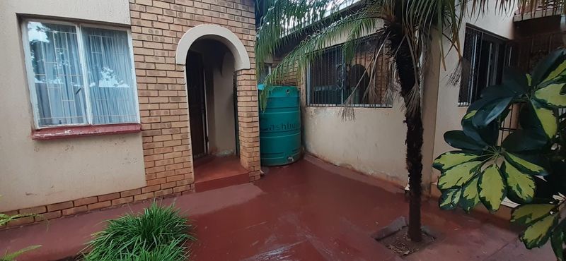 House in Lebowakgomo Zone B For Sale