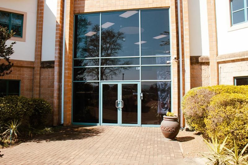 170 SQM OFFICE TO LET IN WILLOWTON