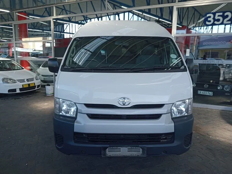 2016 Toyota Quantum 2.5 D-4D Sesfikile 16-Seater Bus WITH 257363 KMS, CALL JOOMA 071 584 3388