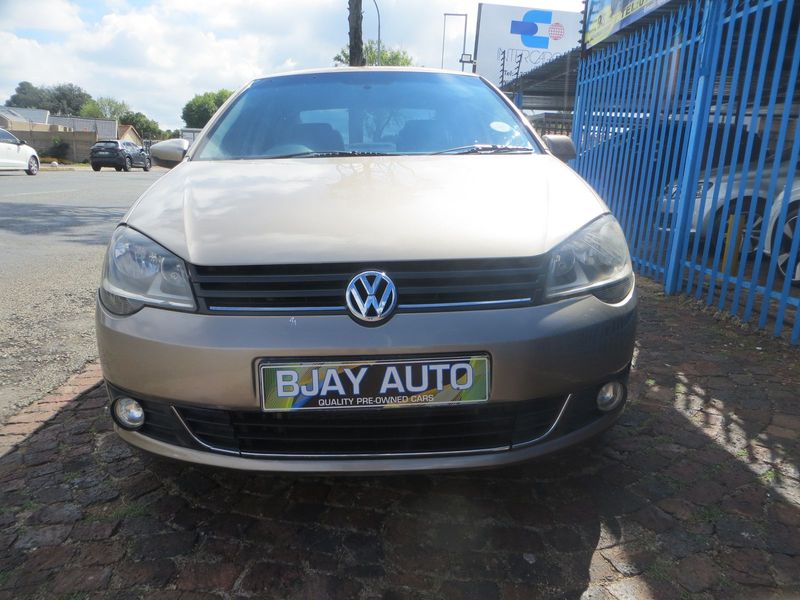 2015 Volkswagen Polo Vivo Sedan 1.4 Trendline, Gold with 105000km available now!