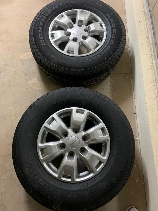 Ford Ranger Tyres and rim Set of 4 R10000
