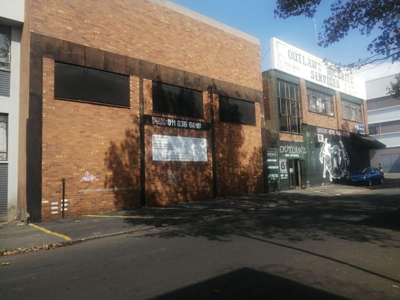 Property available in Fordsburg