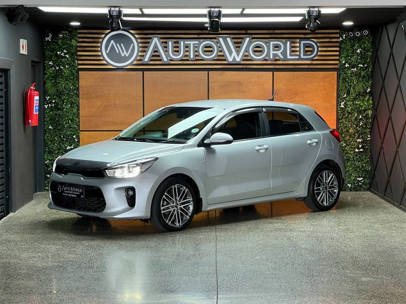 2020 Kia Rio 1.4 Tec 5-Door AT, Silver with 81000km available now!