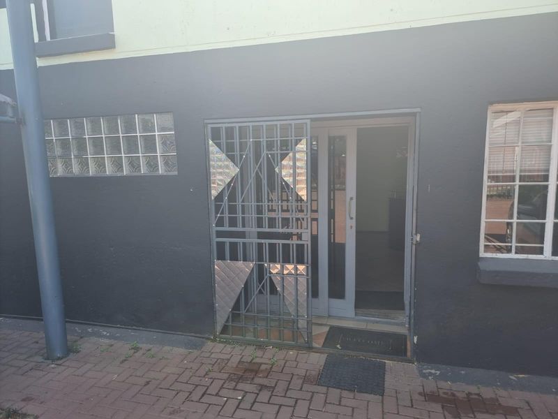 Commercial Office For Sale | Benoni | Kleinfontein