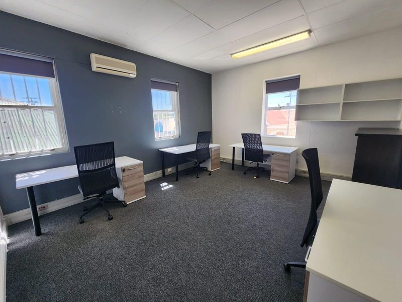 Harfield Village Centre | Modern furnished office available to rent in Claremont
