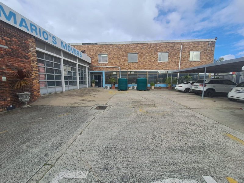 Office space to rent in Parow Industrial