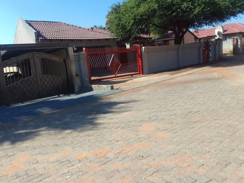 Property on sale in Tlhabane West