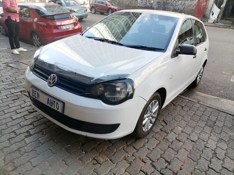 2011 Volkswagen Polo Vivo Hatch 1.4 Trendline, White with 95000km available now!