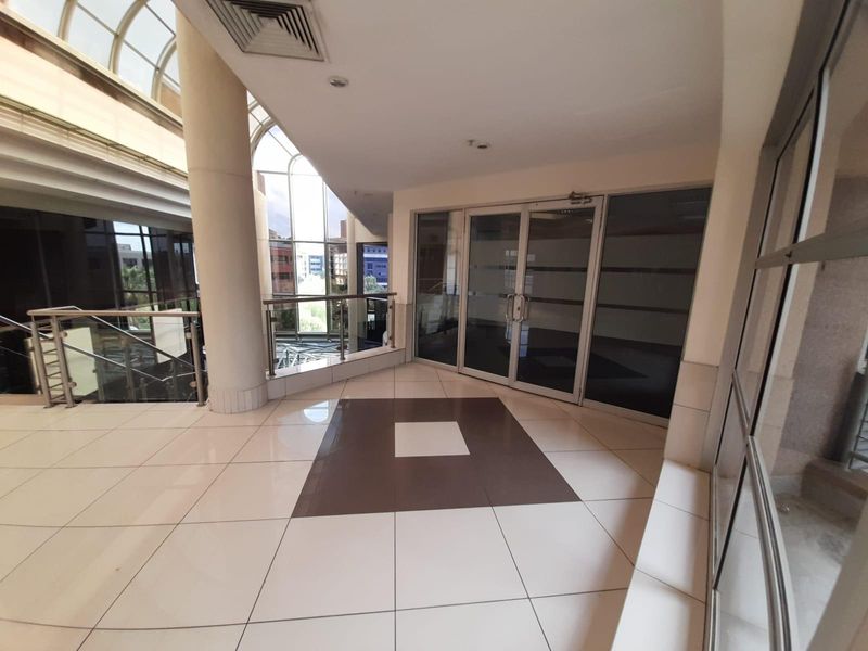 Well-located office space to let in the Parktown area