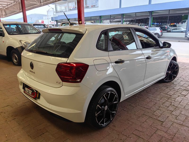 2021 Volkswagen Polo 1.0 Trendline with ONLY 81201kms at PRESTIGE AUTOS 021 592 7844