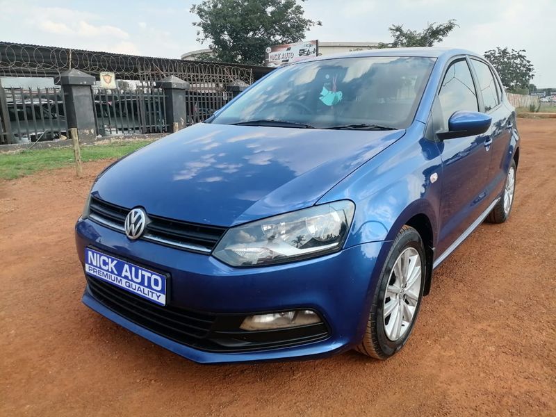 2018 Volkswagen Polo Vivo Hatch 1.4 Comfortline, Blue with 114000km available now!