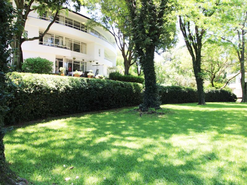 1 Bedroom Apartment To Let in Bryanston
