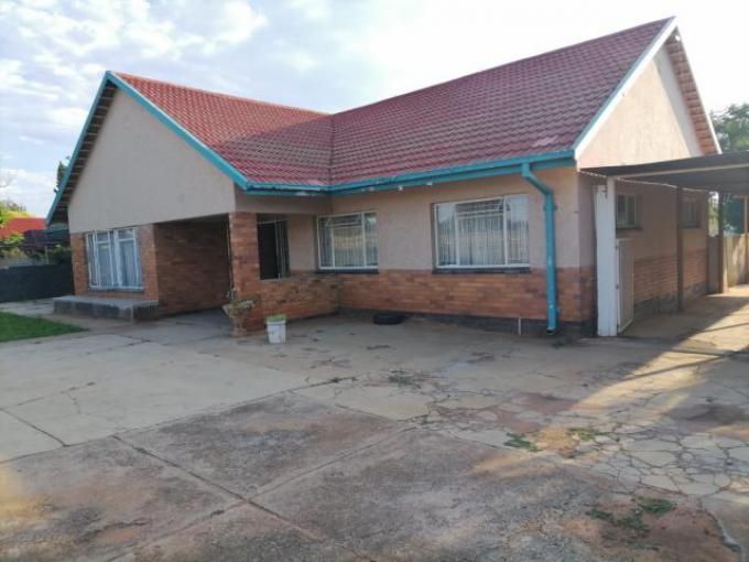 4 Bedroom with 2 Bathroom House For Sale North West
