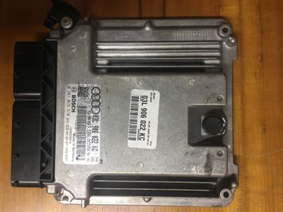 Audi A4 B8 A5 2.0 Tdi  03l906022kc 0281015310 Ecu Computer Box
