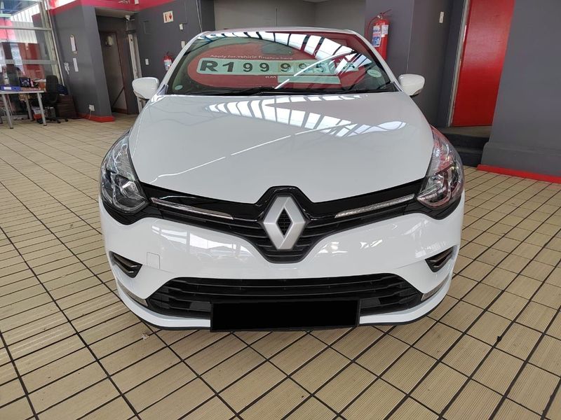 2019 Renault Clio 1.2 16V Authentique 5-Door with ONLY 42536km at PRESTIGE AUTOS 021 592 7844