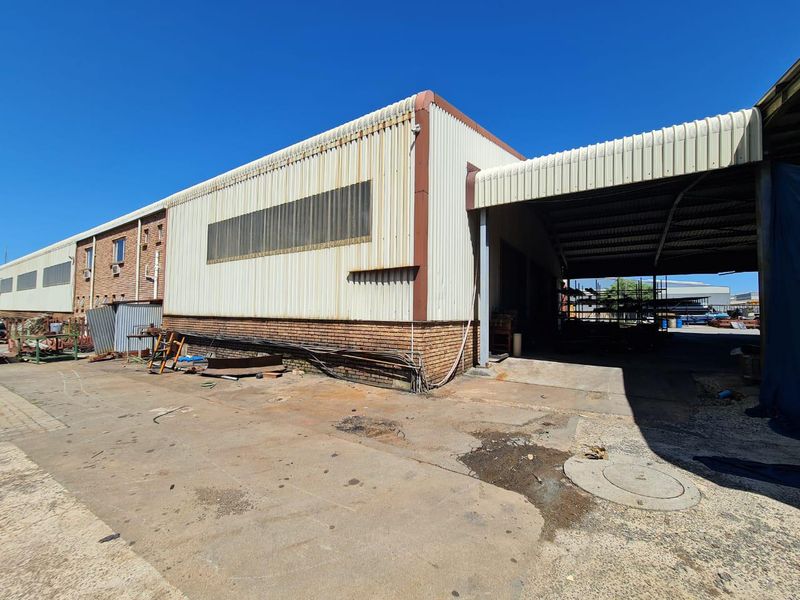 Roodekop | A grade warehouse to let in Germiston