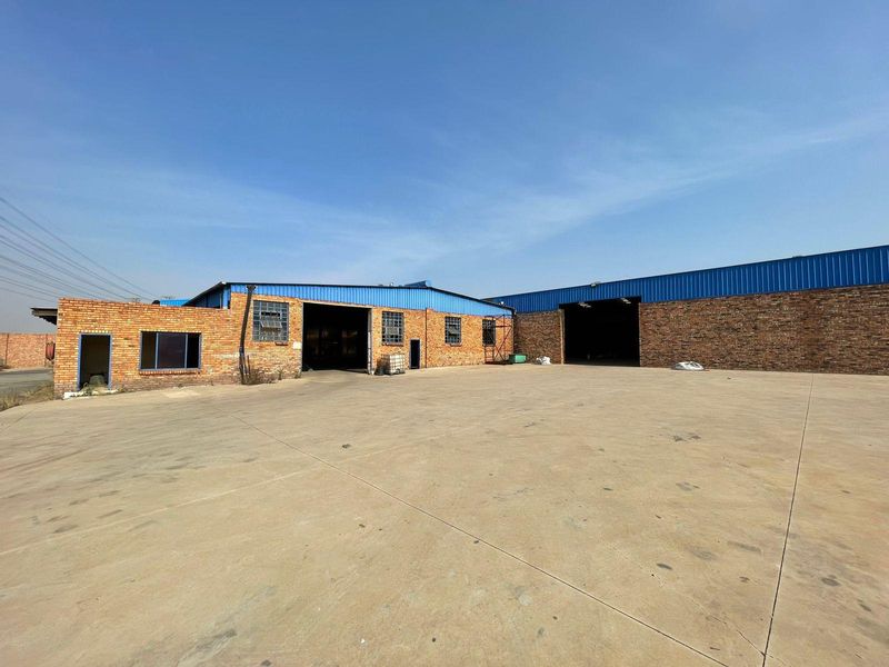 Large, industrial facility for sale in Alrode