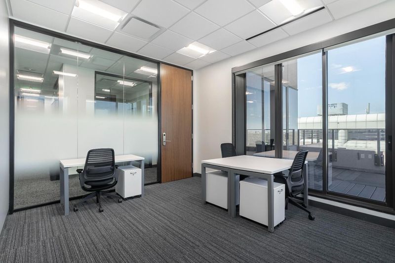 Book open plan office space for businesses of all sizes in Regus Umhlanga Ridge