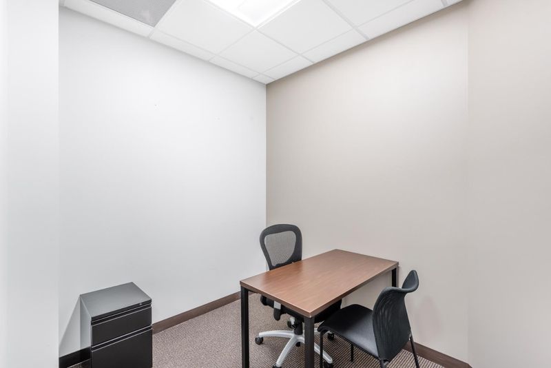 Private office space for 1 person in Regus The Village Mall