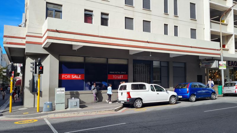 Corner retail space | Long &amp; Hout Street | Cape Town