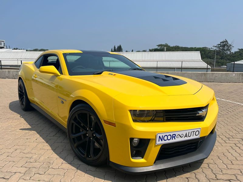 CHEV COMARO ZL1 BRAND NEW DELIVERY KMS FULL SPEC RARE OPPORTUNITY
