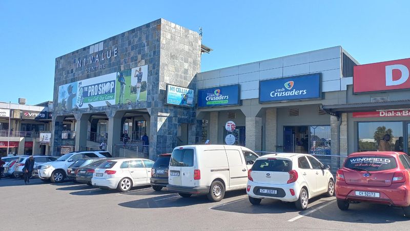 424m2 Retail shop to rent in N1 city Value centre