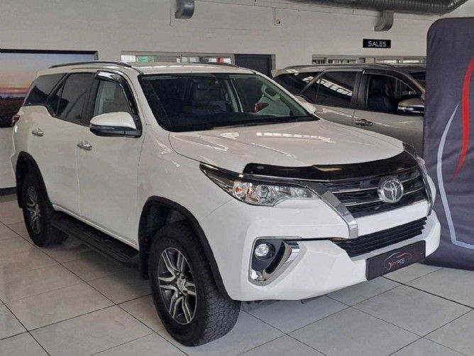 2019 Toyota Fortuner 2.4 GD-6 Raised Body Auto