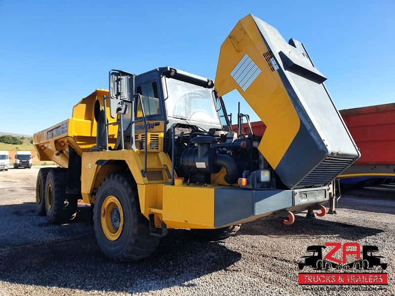 2011 KOMATSU HM300-2 ARTICULATED DUMP TRUCK